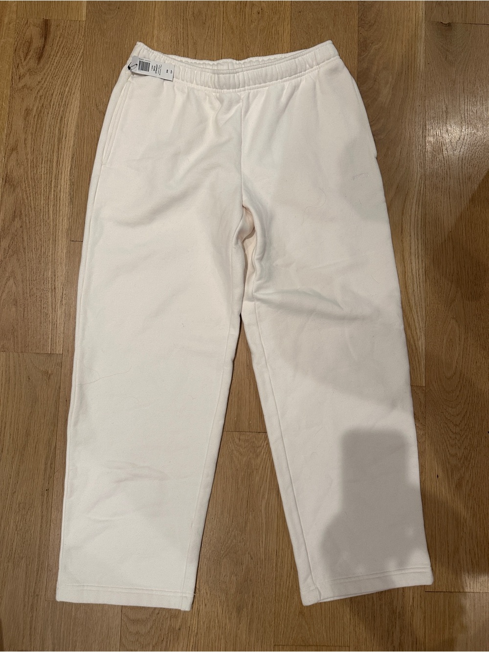 NWT Aritzia sweatpants